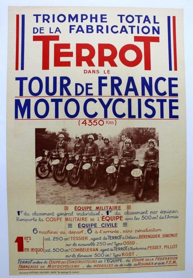 TERROT TOUR FRANCE MOTOCYCLISTE