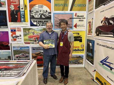 Un mécano de pointe, collectionneur de belles autos.